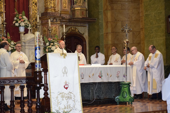 Celebración de la Eucaristía Foto
