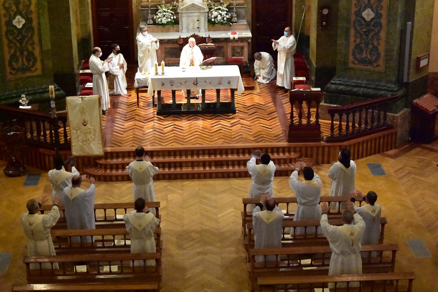 Celebración de la Eucaristía Foto
