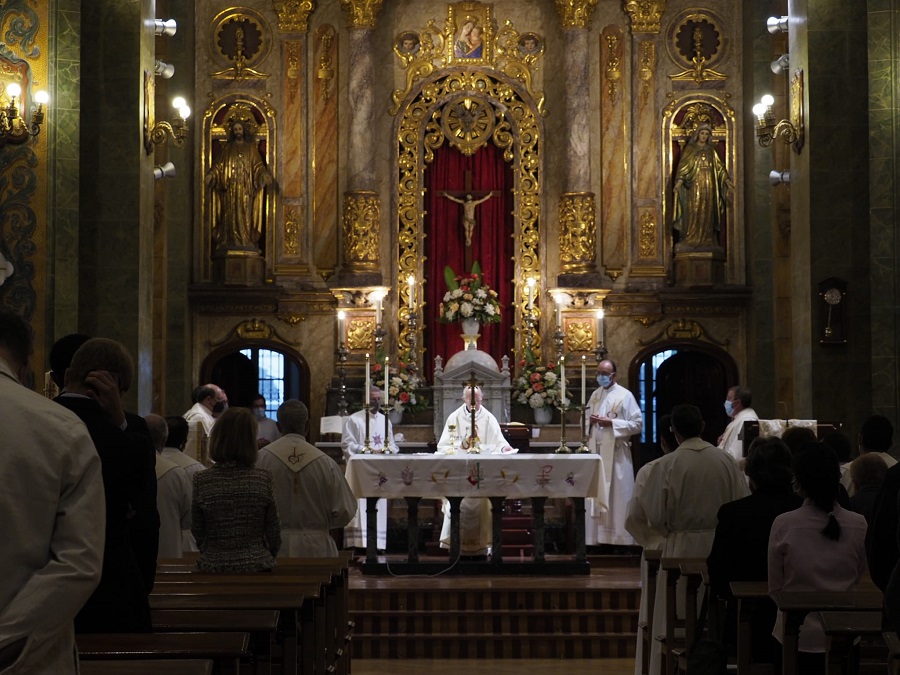 Celebración de la Eucaristía Foto