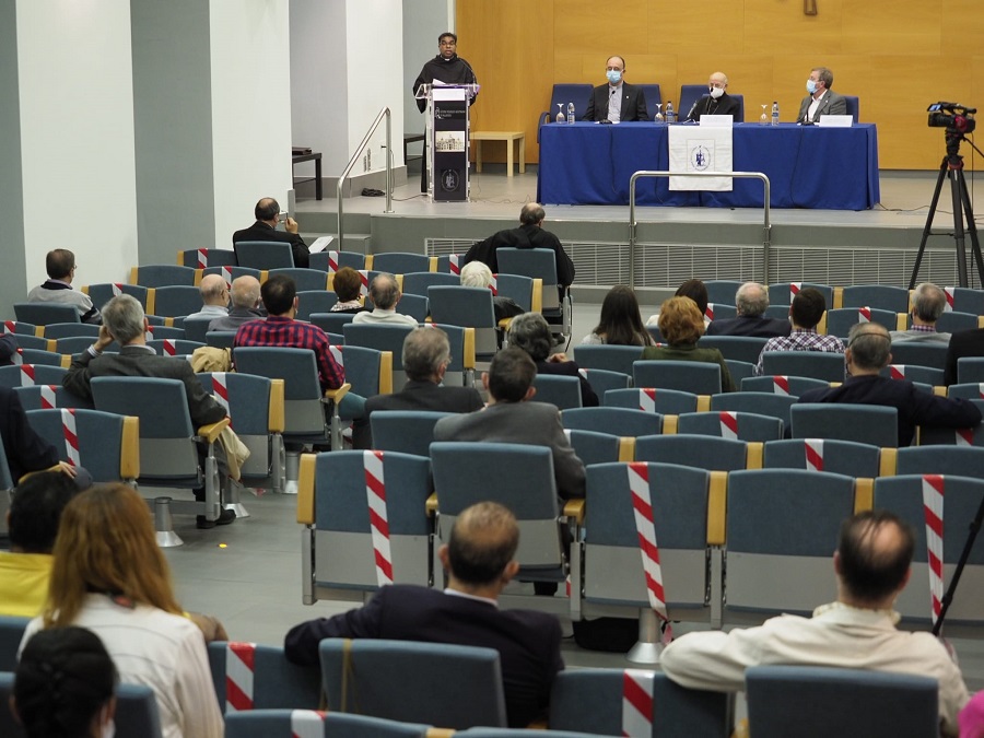 Lectura de la memoria del curso anterior Foto