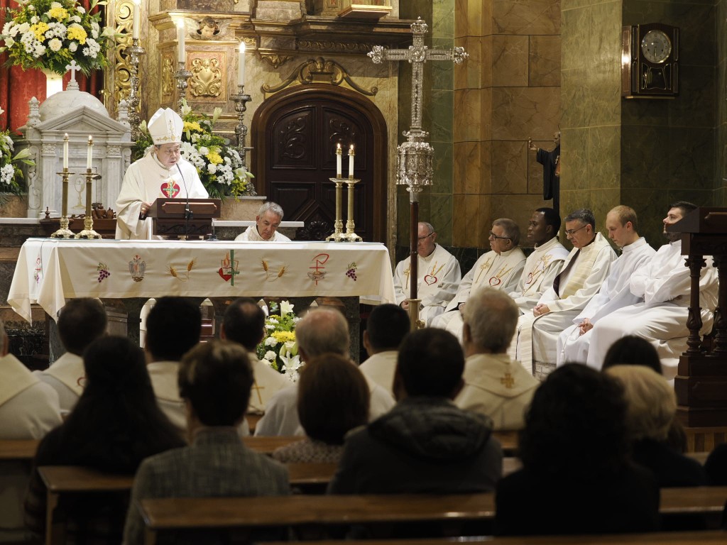 Celebración de la Eucaristía Foto