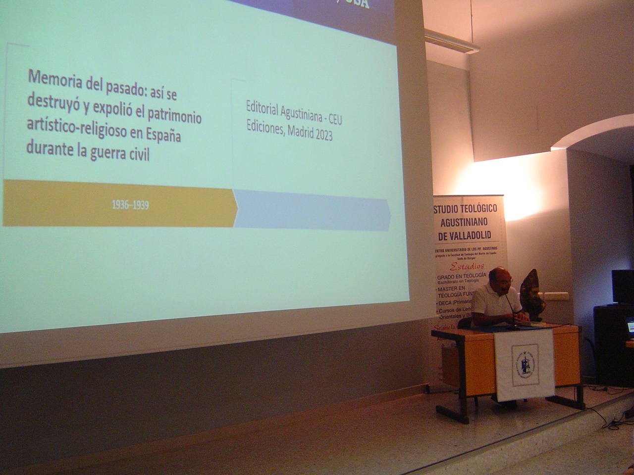 Conferencia Conferencia