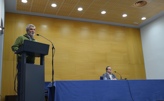 Conferencia Foto