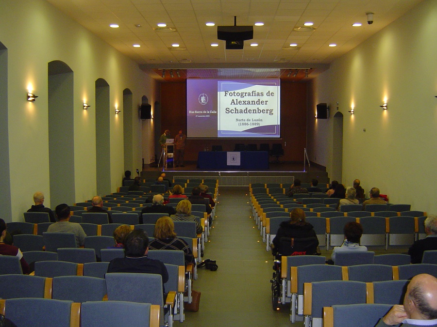 Conferencia Foto